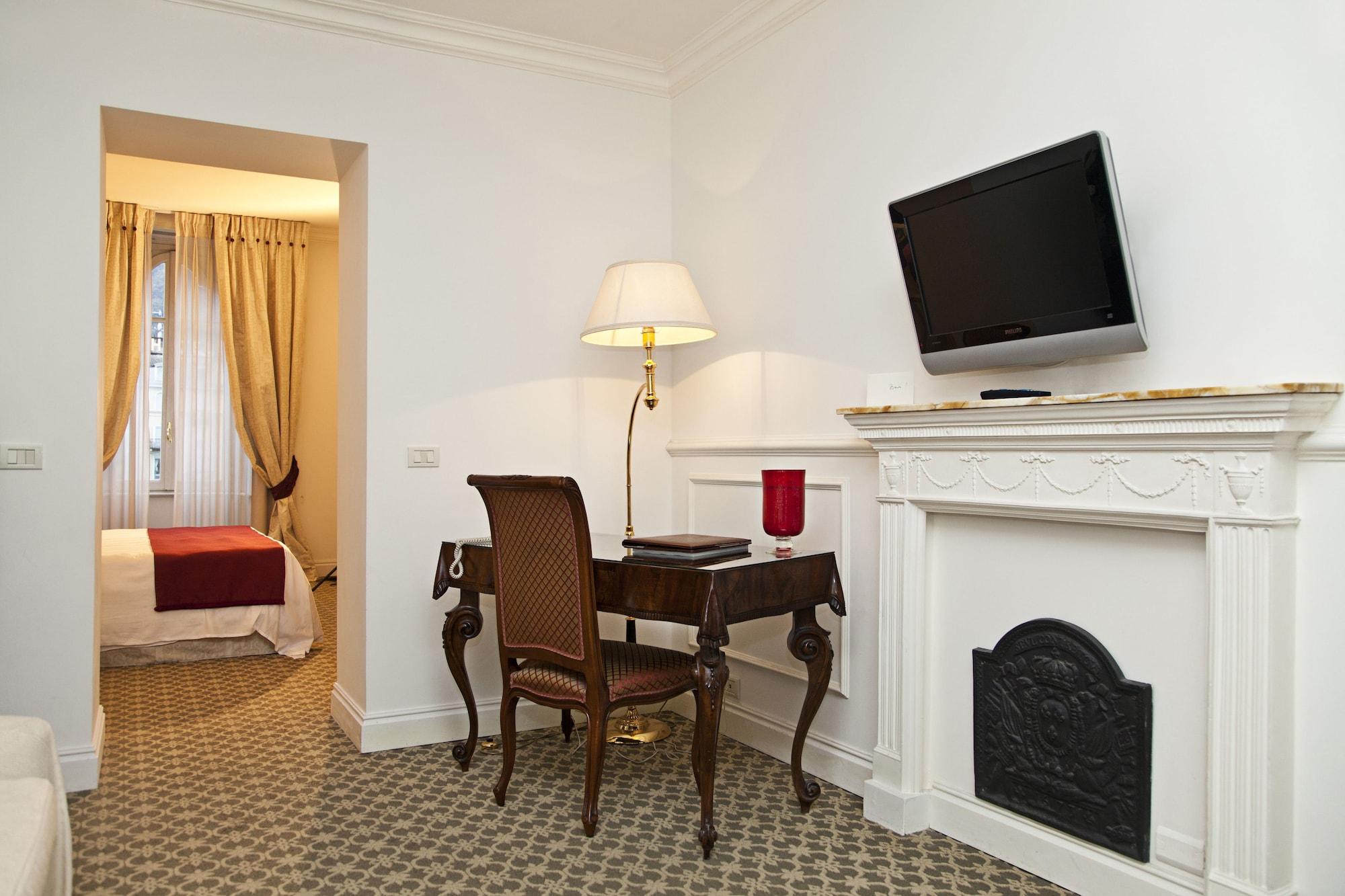 Albergo Terminus Комо Екстериор снимка